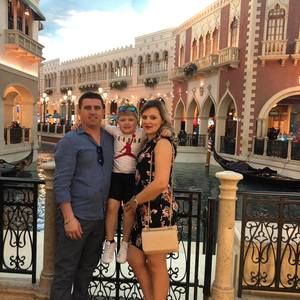 Meet your Posher, Alisa